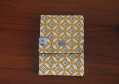 le chas kikou couture sac pochette a ceinture pratique ferme